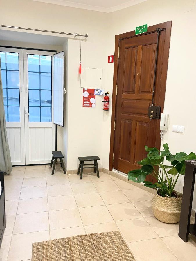Apartment In The Center Next To The Parliament Lisboa Eksteriør bilde